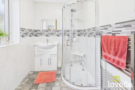 3 bedroom Semi-detached house for sale in Beechdale, Cottingham, East Riding of Yorkshire, HU16