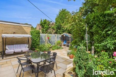 3 bedroom Semi-detached house for sale in Beechdale, Cottingham, East Riding of Yorkshire, HU16