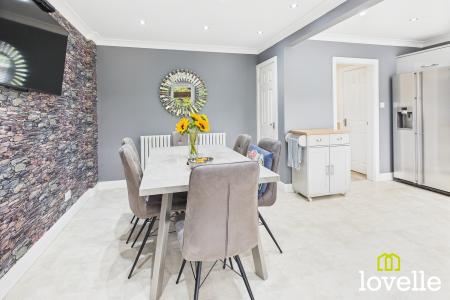 4 bedroom Detached house for sale in The Meadows, South Cave, East Riding of Yorkshire, HU15