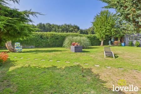 2 bedroom Bungalow for sale in Loatley Green, Cottingham, East Riding of Yorkshire, HU16