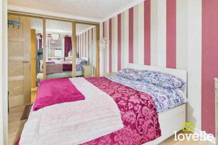 2 bedroom Bungalow for sale in Loatley Green, Cottingham, East Riding of Yorkshire, HU16