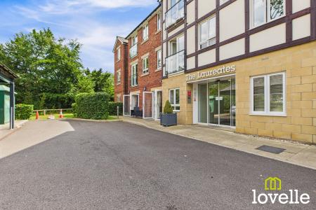 1 bedroom Flat for sale in Newgate Street, Cottingham, East Riding of Yorkshire, HU16