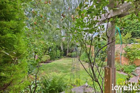 2 bedroom Semi-detached house for sale in Victoria's Way, Cottingham, East Riding of Yorkshire, HU16