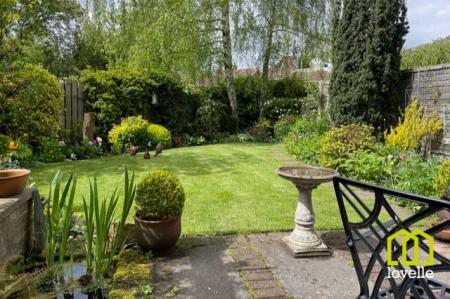 2 bedroom Semi-detached house for sale in Victoria's Way, Cottingham, East Riding of Yorkshire, HU16