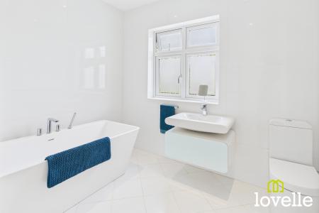 5 bedroom Detached house for sale in Newgate Street, Cottingham, East Riding of Yorkshire, HU16