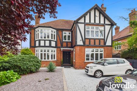 5 bedroom Detached house for sale in Newgate Street, Cottingham, East Riding of Yorkshire, HU16