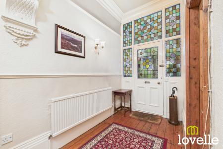 5 bedroom Semi-detached house for sale in Marlborough Avenue, Kingston upon Hull, HU5