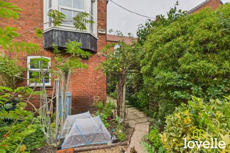 5 bedroom Terraced House for sale in Hymers Avenue, Kingston upon Hull, HU3