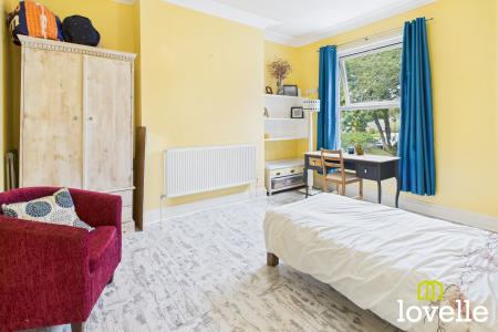 4 bedroom Semi-detached house for sale in Northgate, Cottingham, East Riding of Yorkshire, HU16