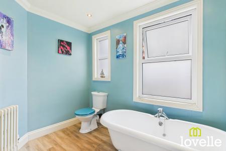 4 bedroom Semi-detached house for sale in Northgate, Cottingham, East Riding of Yorkshire, HU16