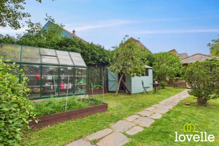 4 bedroom Semi-detached house for sale in Northgate, Cottingham, East Riding of Yorkshire, HU16