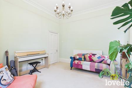 4 bedroom Semi-detached house for sale in Northgate, Cottingham, East Riding of Yorkshire, HU16