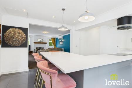 4 bedroom Detached house for sale in North Moor Lane, Cottingham, East Riding of Yorkshire, HU16