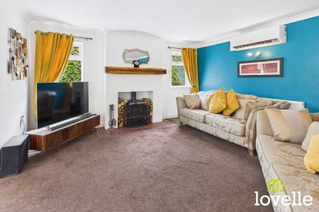 4 bedroom Detached house for sale in North Moor Lane, Cottingham, East Riding of Yorkshire, HU16