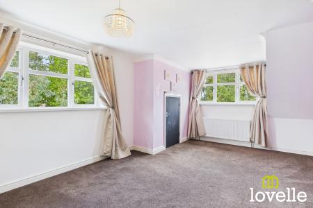 4 bedroom Detached house for sale in North Moor Lane, Cottingham, East Riding of Yorkshire, HU16