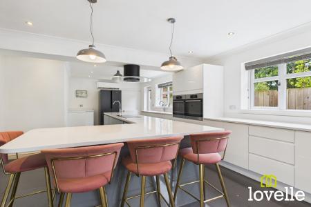 4 bedroom Detached house for sale in North Moor Lane, Cottingham, East Riding of Yorkshire, HU16