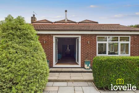 4 bedroom Detached house for sale in North Moor Lane, Cottingham, East Riding of Yorkshire, HU16