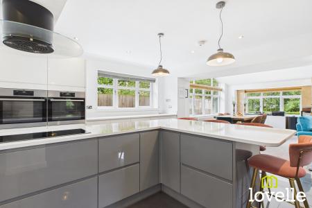 4 bedroom Detached house for sale in North Moor Lane, Cottingham, East Riding of Yorkshire, HU16