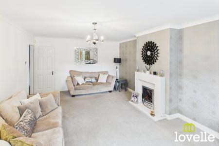 4 bedroom Detached house for sale in New Village Road, Cottingham, East Riding of Yorkshire, HU16