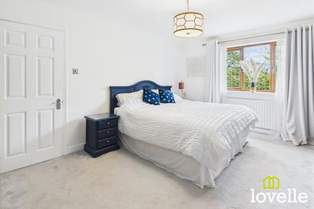 4 bedroom Detached house for sale in New Village Road, Cottingham, East Riding of Yorkshire, HU16