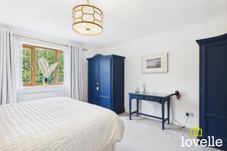 4 bedroom Detached house for sale in New Village Road, Cottingham, East Riding of Yorkshire, HU16