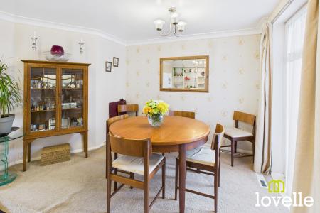 4 bedroom Semi-detached house for sale in Kingtree Avenue, Cottingham, East Riding of Yorkshire, HU16