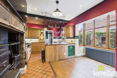 3 bedroom Terraced House for sale in Marlborough Avenue, Kingston upon Hull, HU5
