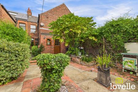 3 bedroom Terraced House for sale in Marlborough Avenue, Kingston upon Hull, HU5