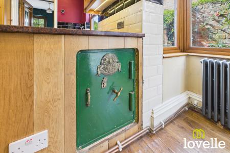 3 bedroom Terraced House for sale in Marlborough Avenue, Kingston upon Hull, HU5