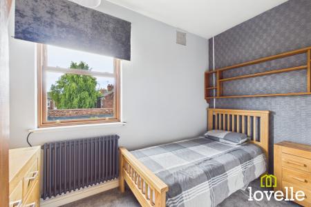 3 bedroom Terraced House for sale in Marlborough Avenue, Kingston upon Hull, HU5