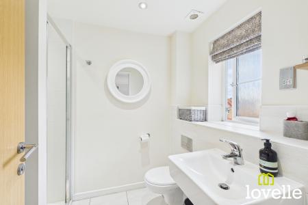 4 bedroom Detached house for sale in Cherry Avenue, Hessle, East Riding of Yorkshire, HU13