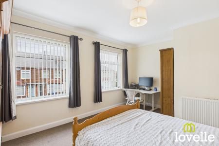 2 bedroom Terraced House for sale in Bedford Road, Hessle, East Riding of Yorkshire, HU13