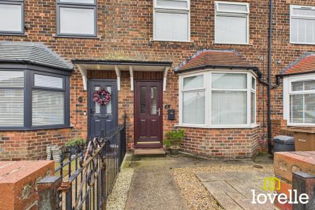 2 bedroom Terraced House for sale in Bedford Road, Hessle, East Riding of Yorkshire, HU13