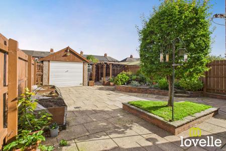 3 bedroom Terraced House for sale in Bricknell Avenue, Kingston upon Hull, HU5