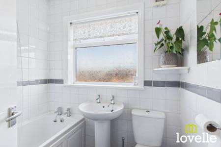 3 bedroom Terraced House for sale in Bricknell Avenue, Kingston upon Hull, HU5