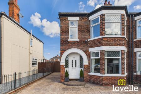 3 bedroom Terraced House for sale in Bricknell Avenue, Kingston upon Hull, HU5