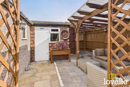 3 bedroom Terraced House for sale in Bricknell Avenue, Kingston upon Hull, HU5