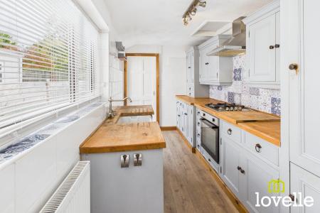 2 bedroom Terraced House for sale in Cornwall Street, Cottingham, East Riding of Yorkshire, HU16
