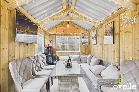 2 bedroom Semi-detached house for sale in Bon Accord Road, Hessle, East Riding of Yorkshire, HU13