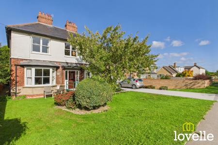 North Moor Lane, Cottingham, East Riding of Yorkshire, HU16