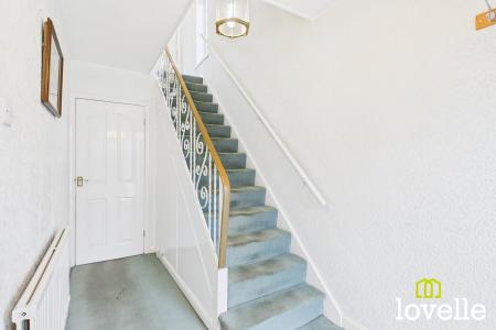 3 bedroom Semi-detached house for sale in Oakdale Avenue, Willerby, East Riding of Yorkshire, HU10