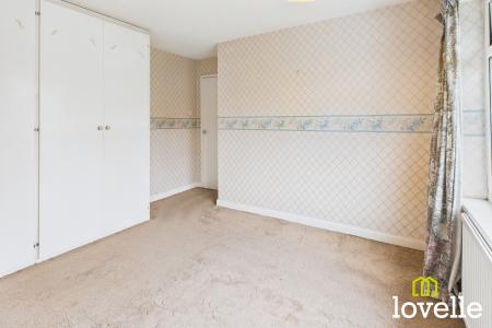 3 bedroom Semi-detached house for sale in Oakdale Avenue, Willerby, East Riding of Yorkshire, HU10