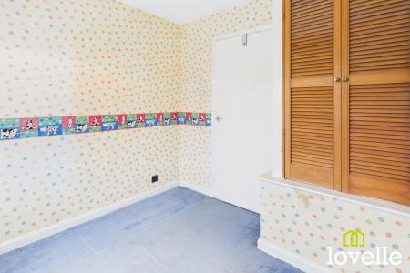 3 bedroom Semi-detached house for sale in Oakdale Avenue, Willerby, East Riding of Yorkshire, HU10