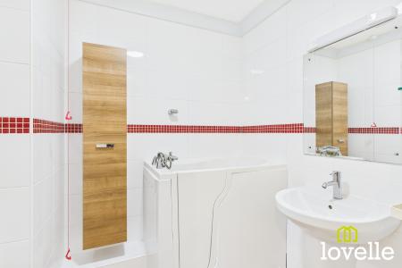 1 bedroom Flat for sale in Shardeloes Court Kingtree Avenue, Cottingham, East Riding of Yorkshire, HU16