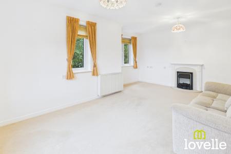 1 bedroom Flat for sale in Shardeloes Court Kingtree Avenue, Cottingham, East Riding of Yorkshire, HU16
