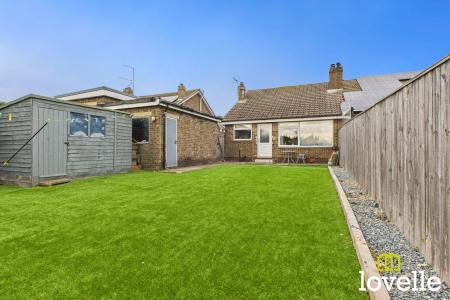 2 bedroom Bungalow for sale in Potterdale Drive, Little Weighton, East Riding of Yorkshire, HU20