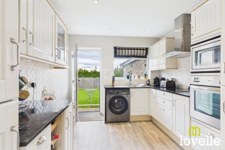 2 bedroom Bungalow for sale in Potterdale Drive, Little Weighton, East Riding of Yorkshire, HU20