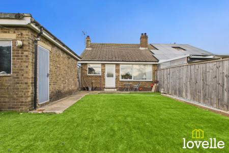 2 bedroom Bungalow for sale in Potterdale Drive, Little Weighton, East Riding of Yorkshire, HU20