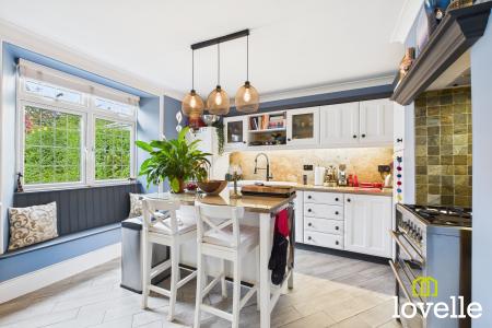 4 bedroom Character Property for sale in Church Hill, South Cave, East Riding of Yorkshire, HU15