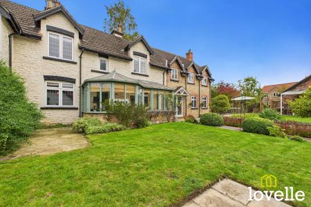 4 bedroom Character Property for sale in Church Hill, South Cave, East Riding of Yorkshire, HU15
